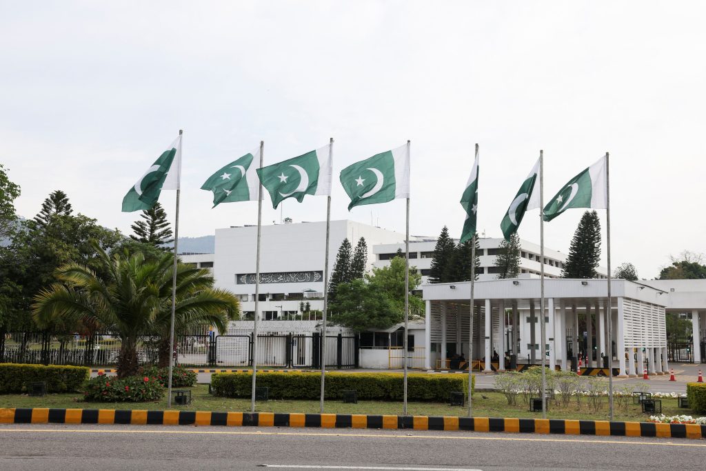 Κρίσιμες συνομιλίες σήμερα ανάμεσα σε ΗΠΑ και Ιράν – Νέες προειδοποιήσεις Τραμπ