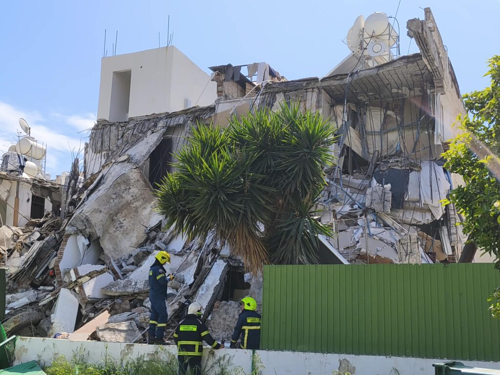 Κύπρος: Δύο οι νεκροί από την κατάρρευση πολυκατοικίας - Συνεχίζονται οι έρευνες στα συντρίμμια