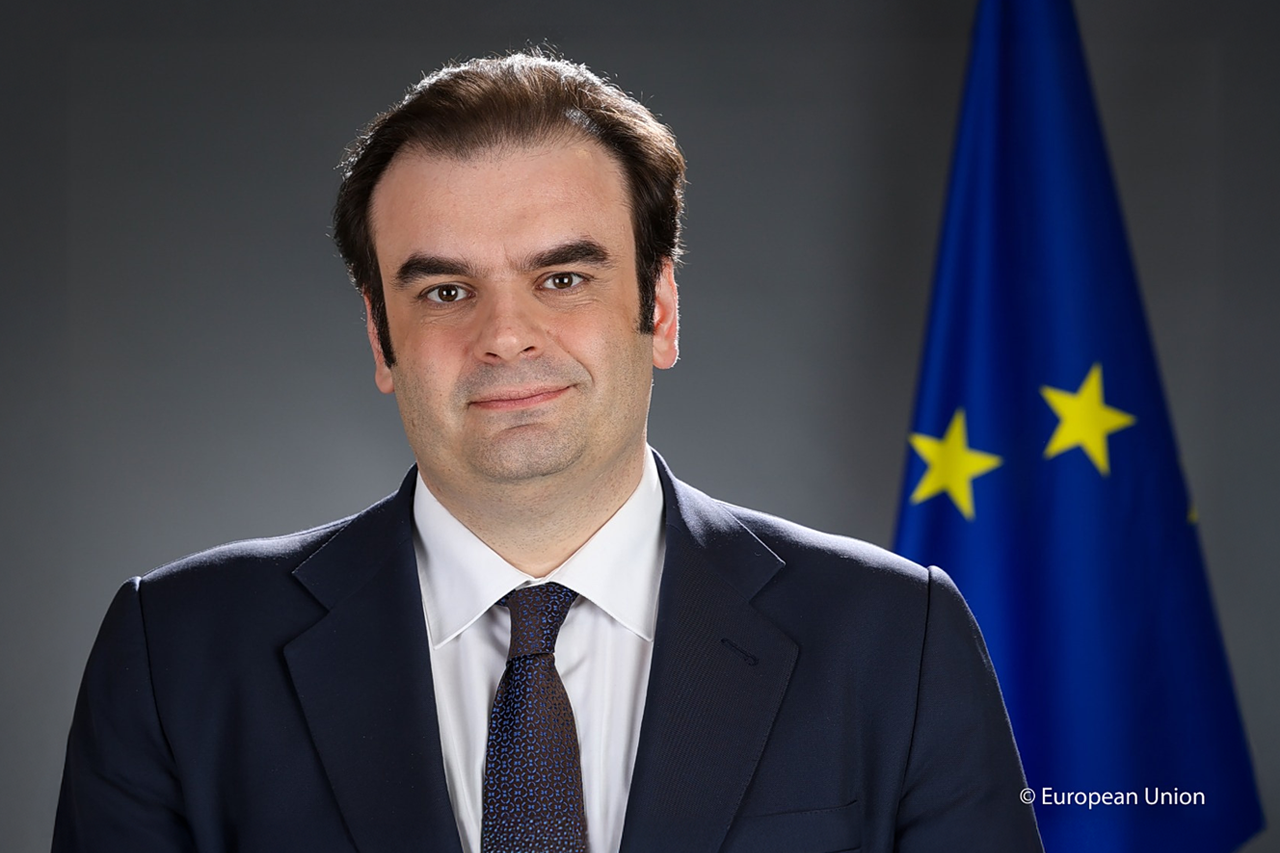 Πιερρακάκης: Στην Ουάσινγκτον για την εαρινή σύνοδο του ΔΝΤ