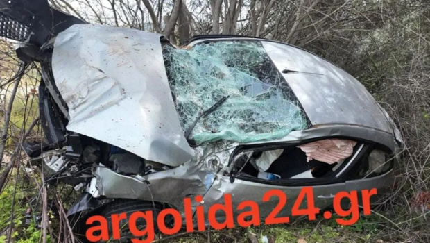 Αργολίδα: Σοβαρό τροχαίο στα Καρναζέικα - Δύο τραυματίες