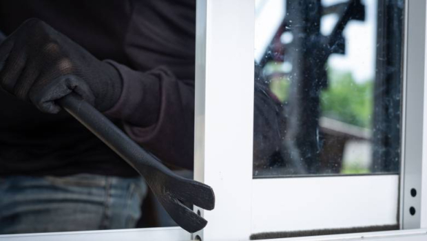 Θεσσαλονίκη: Διέρρηξαν μονοκατοικία και πέρασαν εκεί το Πάσχα - Δύο συλλήψεις