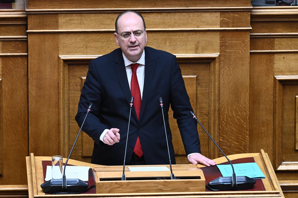 Μακάριος Λαζαρίδης βουλή