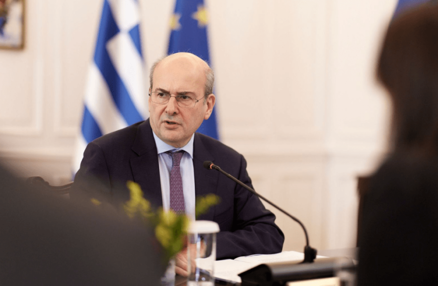 Κωστής Χατζηδάκης: Προτείνει Συνταγματικό «κόφτη» σε έλλειμμα και χρέος