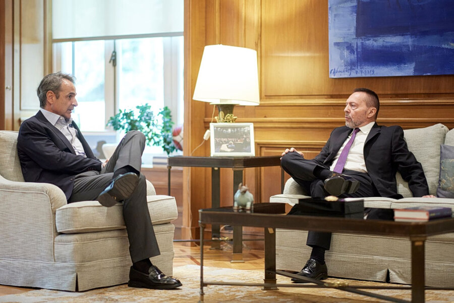 Η κυβέρνηση προτείνει την ανανέωση της θητείας του Γιάννη Στουρνάρα στην ΤτΕ