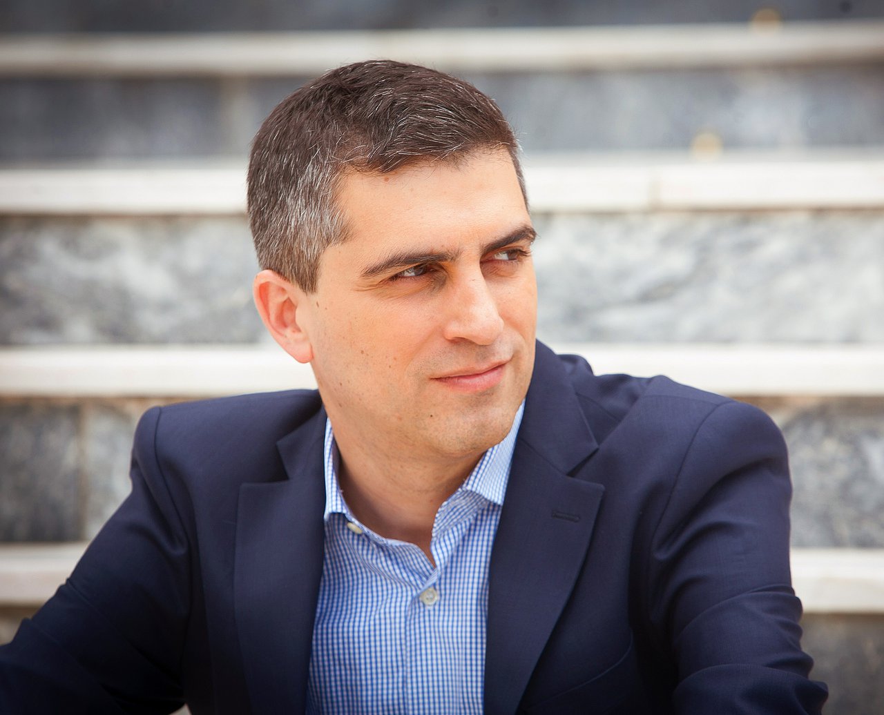 christos-dimas-portrait-2021-22-6mttkyb-width-1280