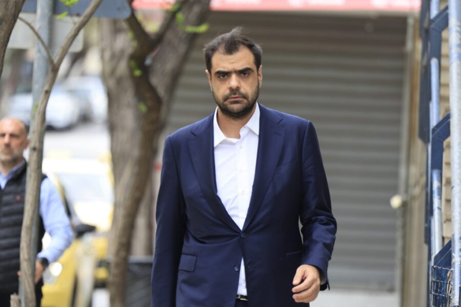 Παύλος Μαρινάκης για Μυλωνάκη: Ο Γιώργος είναι δυνατός, ήδη βγήκε νικητής στην πρώτη μάχη