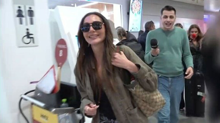 Δέσποινα Βανδή: «Μετακομίζει» στο Hotel Ερμού; - Η αντίδραση στις κάμερες