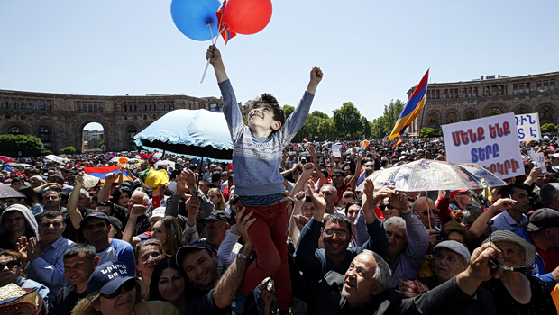 Αρμενία: Υπό κράτηση πρόσωπα της φιλορωσικής αντιπολίτευσης ενόψει των εκλογών του Ιουνίου