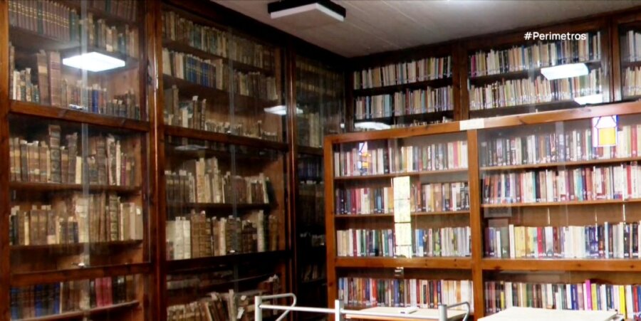 Η δημόσια βιβλιοθήκη Μηλέων