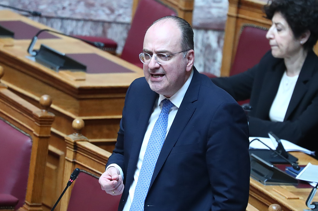 Πτυχίο-γκέιτ: Και δεύτερος διορισμός Λαζαρίδη