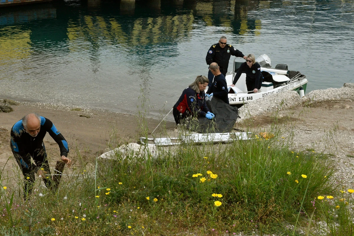 Συγκλονίζει ο θάνατος της 17χρονης από το Ψυχικό - Το σημείωμα που άφησε στο σπίτι της