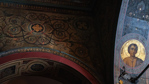 Γιορτή σήμερα 18 Απριλίου - Ποιοι γιορτάζουν | Εορτολόγιο