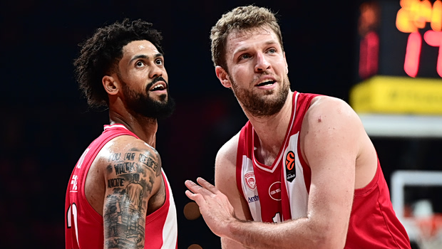 Πρώτος σκόρερ της Euroleague ο Βεζένκοφ, πρώτος στα τρίποντα ο Ντόρσεϊ
