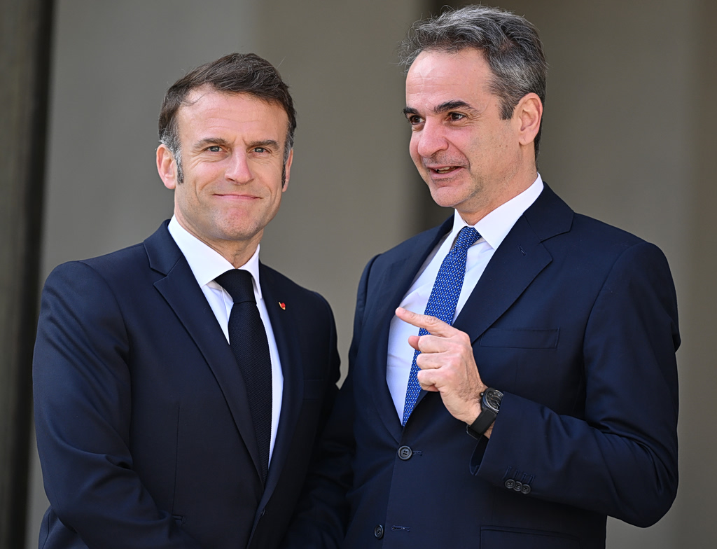 Τι σηματοδοτεί η επίσκεψη Μακρόν στην Αθήνα: Η ελληνογαλλική συνεργασία σε νέα τροχιά