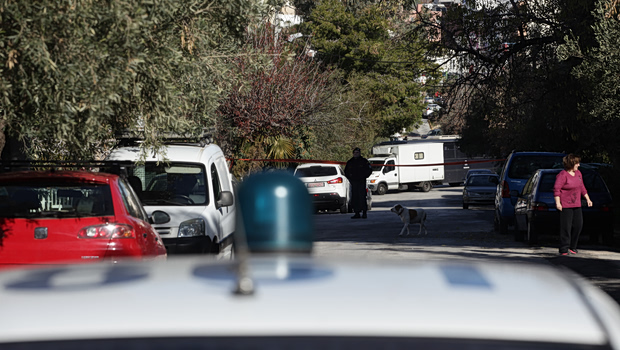 Ερωτήματα για θανατηφόρο τροχαίο στην Ηλιούπολη - Η σύζυγος του 64χρονου θύματος στο in