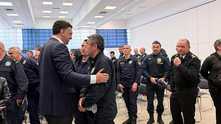 Κικίλιας από Χανιά: Ενίσχυση του Λιμενικού στην Κρήτη με επιπλέον εναέρια μέσα, Heron drones και νέα στελέχη