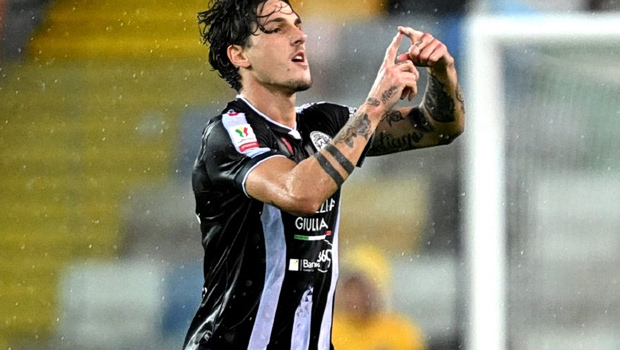 Νάρκισσοι: Υπάρχει τρόπος να τους «ξεσκεπάσουμε» από την αρχή;