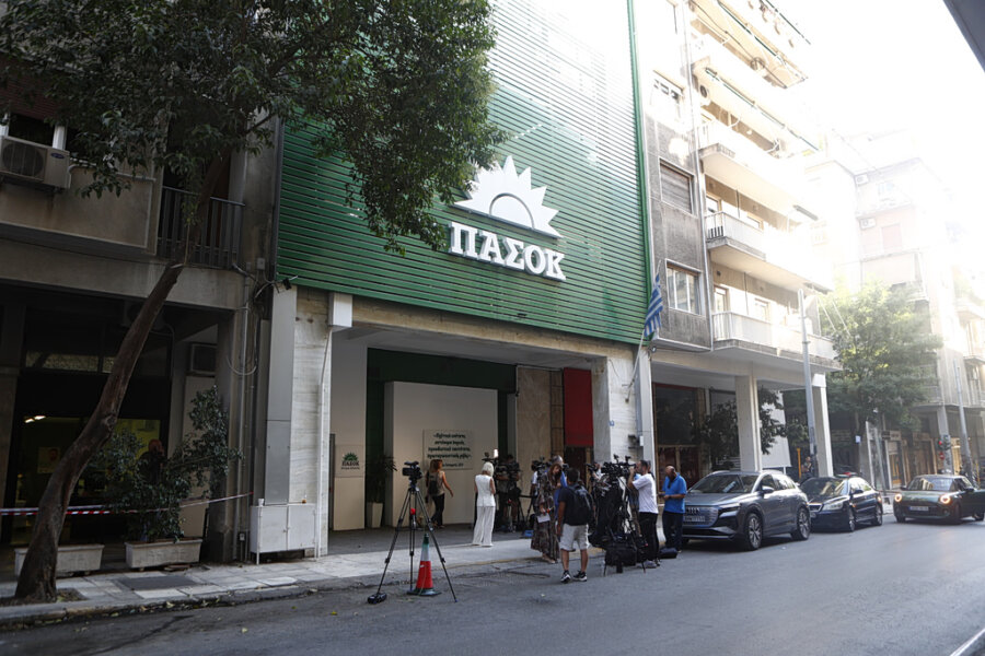 ΠΑΣΟΚ: Kόντρα με ΝΔ μέσω Ισπανίας – H υπόγεια σύγκρουση με τον Αλέξη Τσίπρα