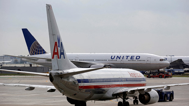 Θρίλερ σε πτήση της United Airlines: Αναγκαστική προσγείωση λόγω πιθανής απειλής