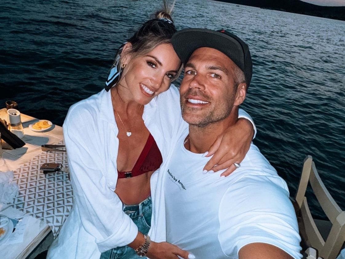 Οι γάμοι του 2026: Ποια ερωτευμένα ζευγάρια παντρεύονται το φετινό καλοκαίρι;