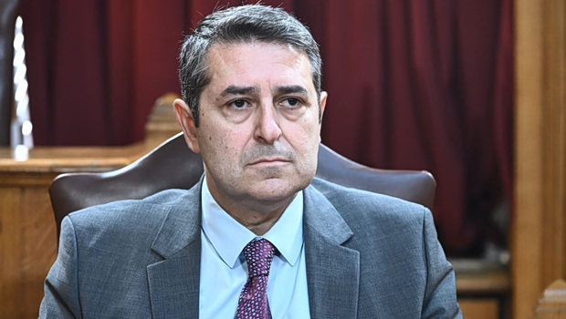 Γιώργος Μυλωνάκης: Διασωληνωμένος συνεχίζει να νοσηλεύεται στη ΜΕΘ του «Ευαγγελισμού»