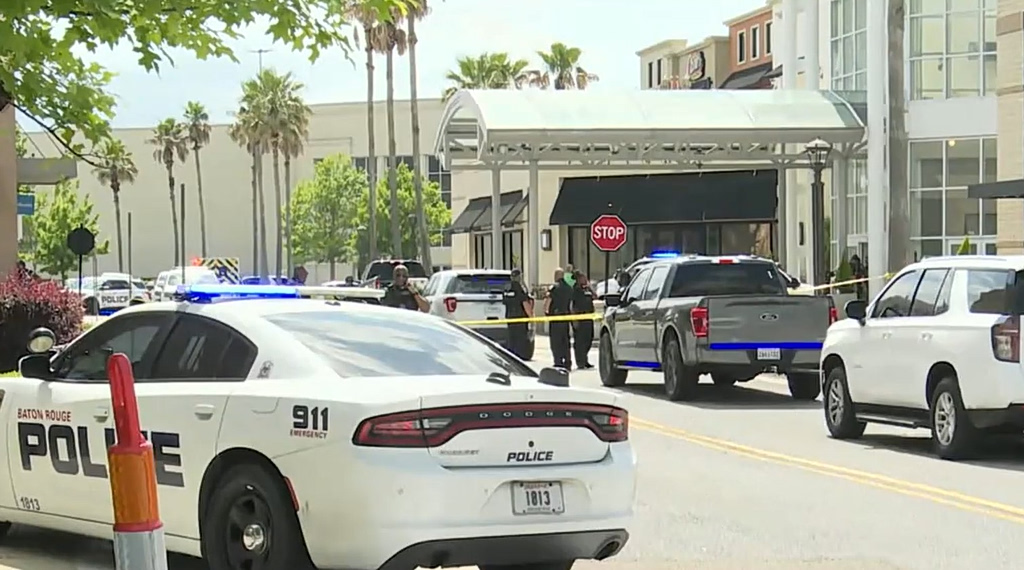 ΗΠΑ: Ένας νεκρός και 9 τραυματίες από πυροβολισμούς σε εμπορικό κέντρο στη Λουιζιάνα