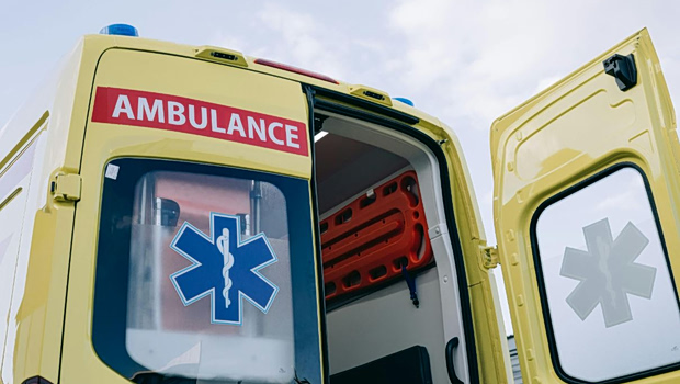 Θεσσαλονίκη: ΙΧ παρέσυρε 19χρονο στην Πυλαία - Νοσηλεύεται στο νοσοκομείο