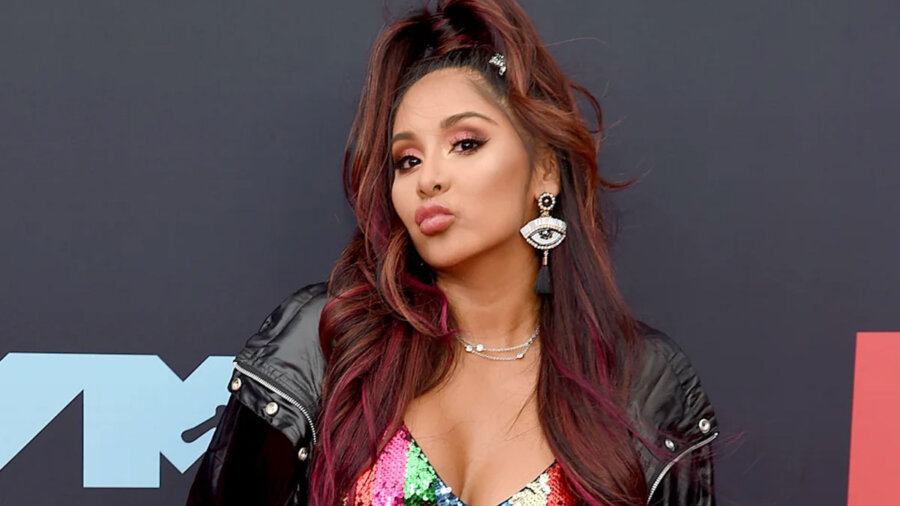 Snooki: Διαγνώστηκε με καρκίνο του τραχήλου της μήτρας - «Πήγα για ψώνια για να ηρεμήσω»