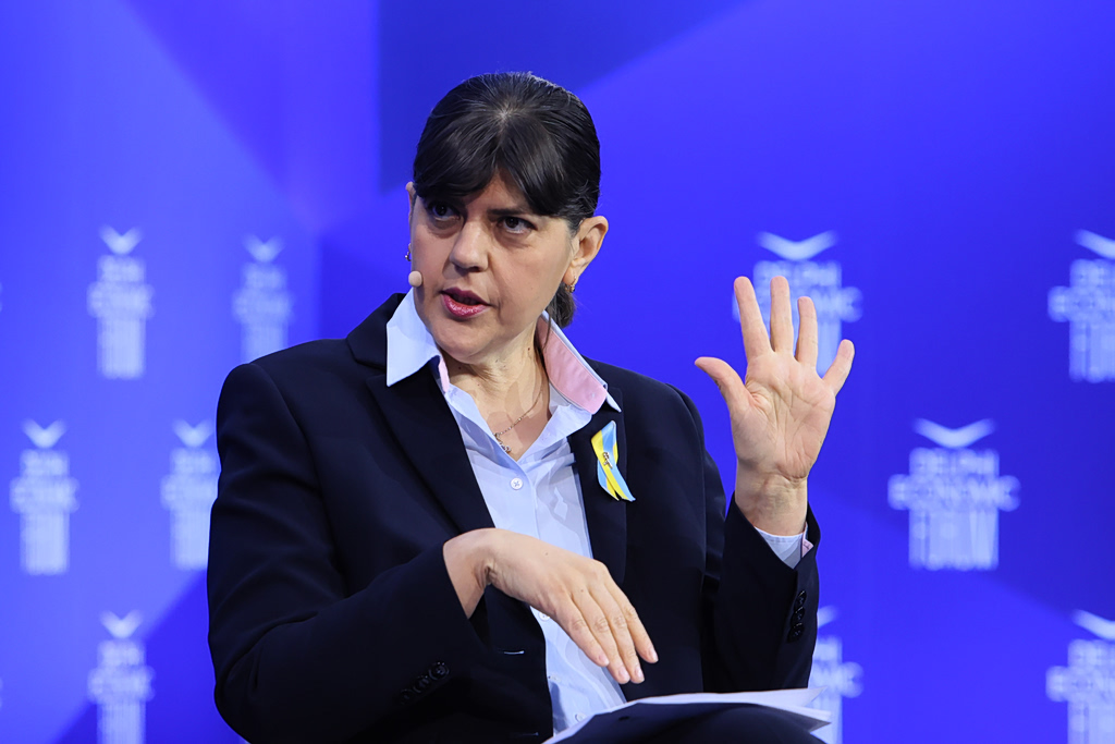 «Ο ΟΠΕΚΕΠΕ είναι ακρωνύµιο της διαφθοράς, του νεποτισµού και των πελατειακών σχέσεων» – Κεραυνοί Κοβέσι κατά κυβέρνησης