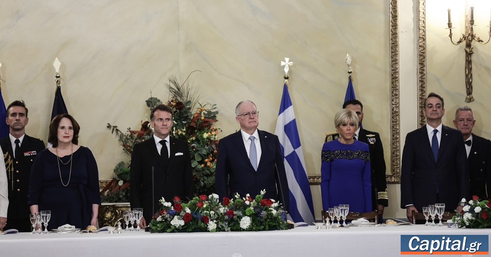 Μακρόν: Το σύνθημα "Ελλάς - Γαλλία