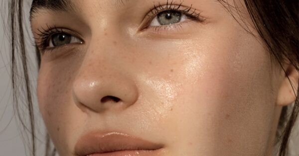 Πώς θα βρούμε το σωστό αντηλιακό για τις ανάγκες της επιδερμίδας μας