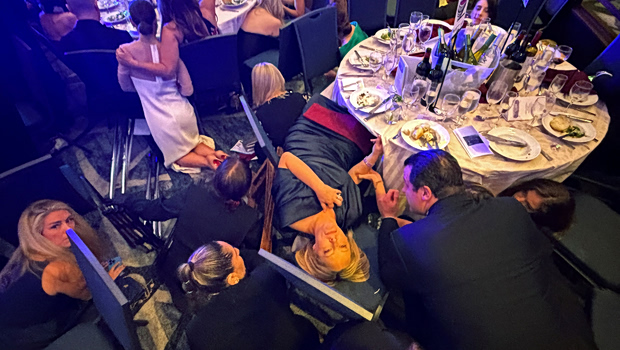 ΗΠΑ: Το χρονικό της επίθεσης στο δείπνο Τραμπ για τους ανταποκριτές του Λευκού Οίκου - Παγκόσμια καταδίκη