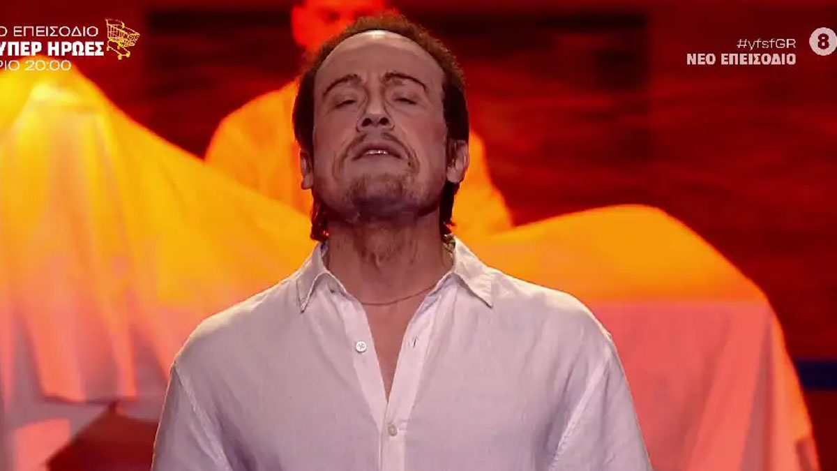 YFSF: «Λύγισε» ο Ραφαηλίδης ως Πάριος - Η στιγμή που γονάτισε από συγκίνηση