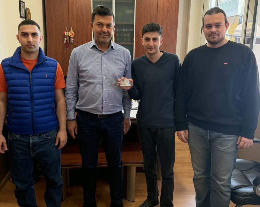 c7f6877a-1bdc-411f-a64a-c4439c80d7c5