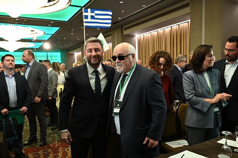 ΠΑΣΟΚ: Ψήφισαν Βαρδακαστάνη και Πολιτικό Συμβούλιο χωρίς να… αρχίσουν τα όργανα – Το μήνυμα εκλογικής ετοιμότητας και ο στόχος της ενότητας