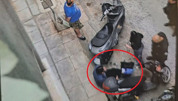 Παγκράτι: Ταυτοποιήθηκε ο δράστης της επίθεσης στην 23χρονη για μια θέση πάρκινγκ - Κρυβόταν για να περάσει το αυτόφωρο