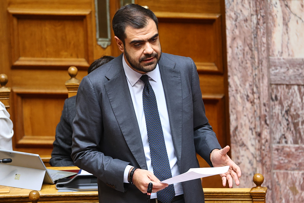 Η «απάντηση» Μαξίμου στην ανοιχτή επιστολή πέντε γαλάζιων βουλευτών μέσω των ΝΕΩΝ για το «επιτελικό κράτος»