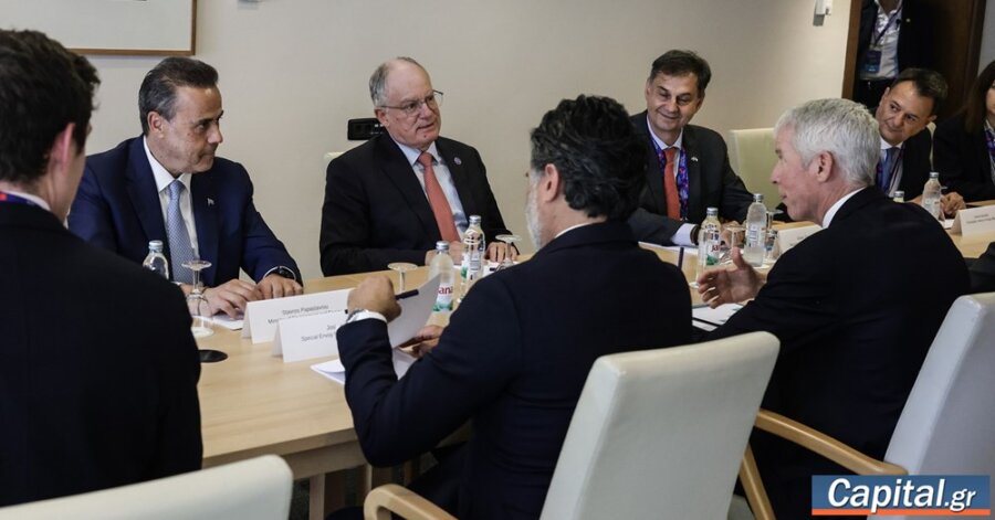 Συνάντηση Σ.Παπασταύρου με τον Κρις Ράϊτ στην Κροατία με επίκεντρο τις...