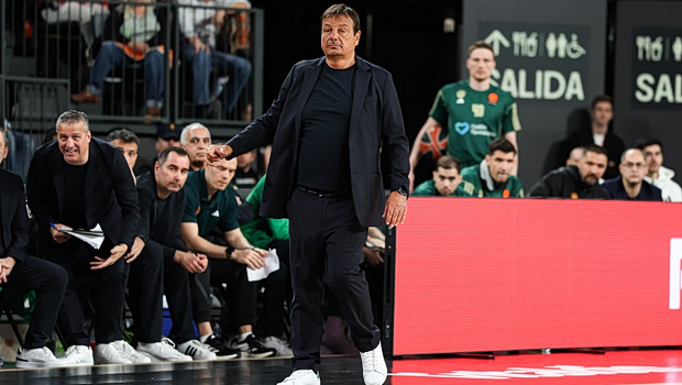 Η απλή συνήθεια που μειώνει τη μοναξιά – και δεν έχει καμία σχέση με την κοινωνικότητα