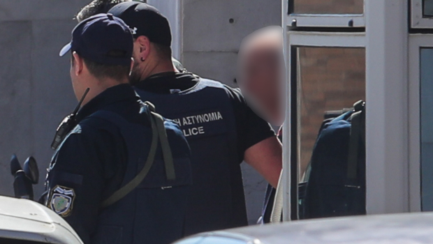 Πήρε προθεσμία ο 89χρονος - Ο διάλογος του με τον εισαγγελέα