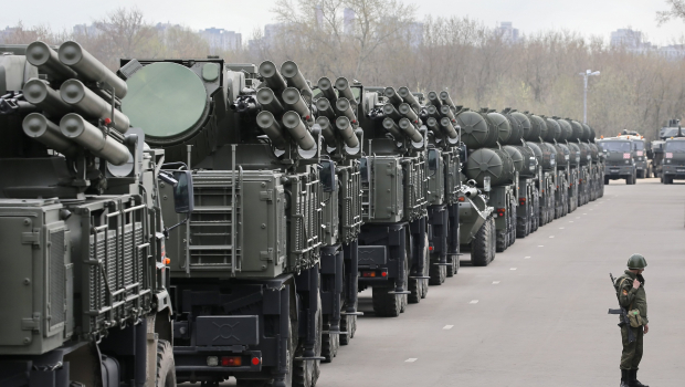 Ρωσία: Χωρίς τεθωρακισμένα ή πυραύλους η φετινή παρέλαση για την Ημέρα της Νίκης - Φόβος για ουκρανική επίθεση