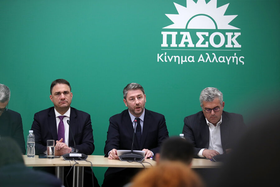 ΠΑΣΟΚ: Το αίτημα για Εξεταστική και το «όπλο» της μομφής