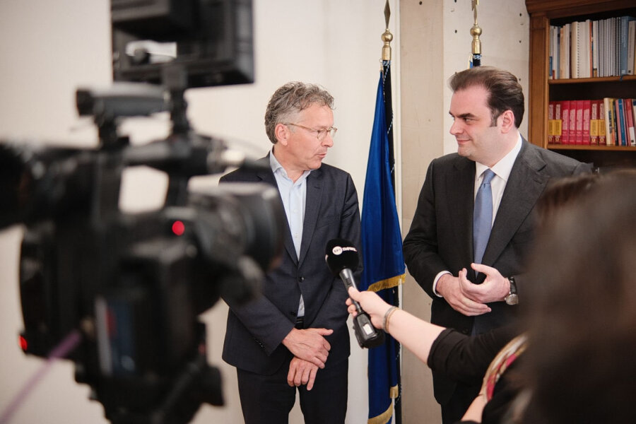 Κυριάκος Πιερρακάκης: Συναντήθηκε με τον Γερούν Ντάισελμπλουμ - Τι συζήτησαν - Οικονομικός Ταχυδρόμος