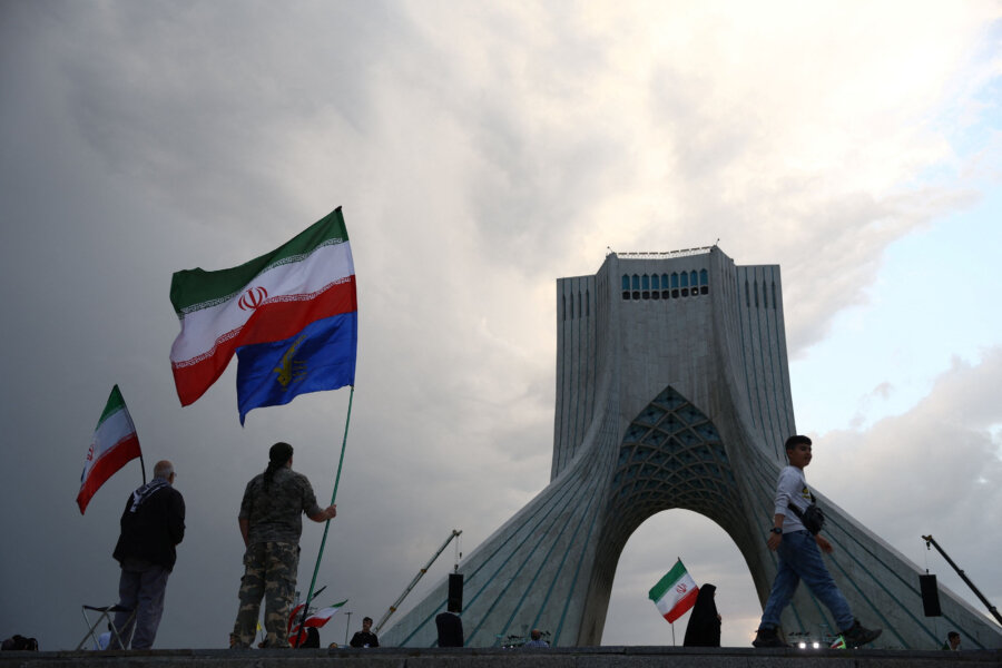 Γιατί το Ιράν δεν λυγίζει (ακόμα): Το παρασκήνιο της οικονομικής του επιβίωσης