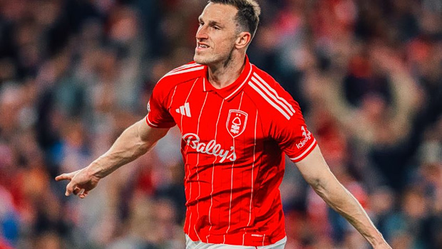 Νότιγχαμ Φόρεστ – Άστον Βίλα 1-0: Reds από «ατσάλι», προβάδισμα για τελικό (vids)