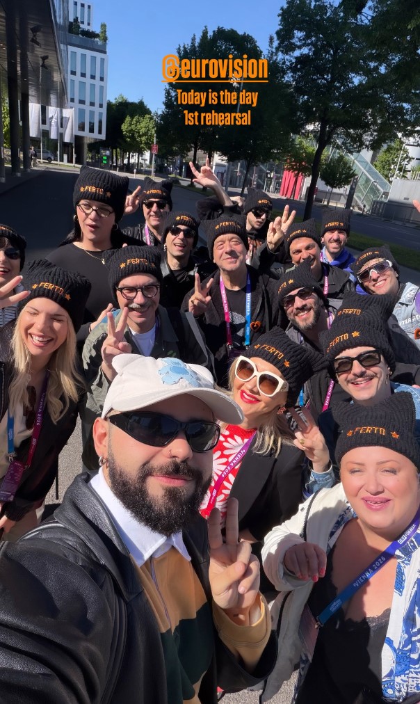 Eurovision 2026: Ο Akylas και η ομάδα του στην πρώτη πρόβα σήμερα