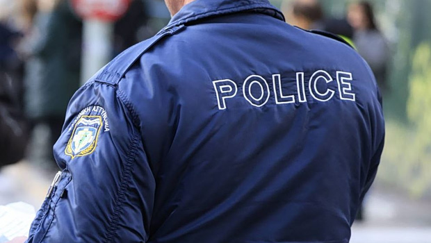 Καβάλα: Αστυνομικός αυτοπυροβολήθηκε μέσα στο AT