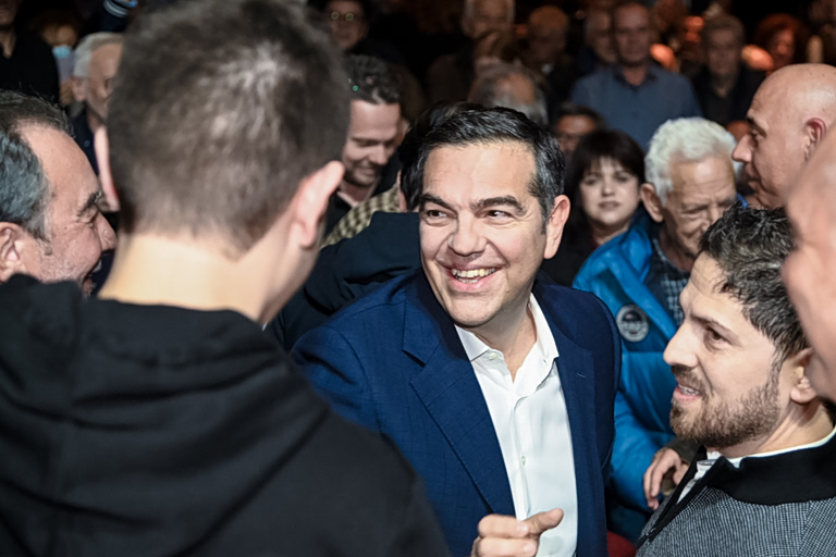 Ο Τσίπρας αρχίζει τις πολιτικές συγκεντρώσεις: Το οργανωτικό στην πρώτη γραμμή – με το νέο κόμμα ανοίγει και το μητρώο μελών