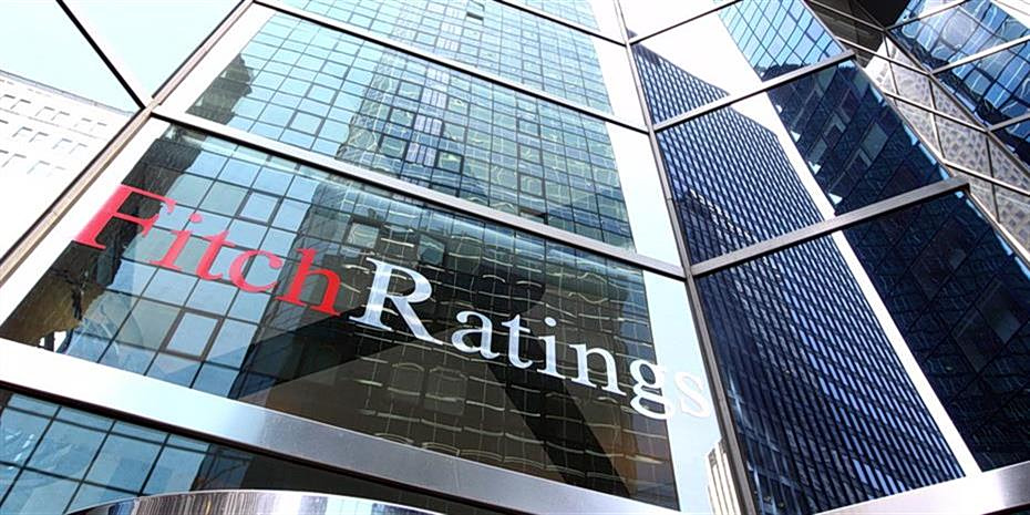 Fitch: Αρνητική στα οριζόντια μέτρα στήριξης στην Ευρώπη – Η εξαίρεση της Ελλάδας