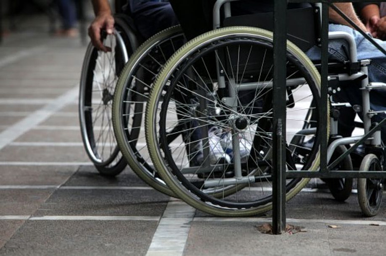 Η πρόταση του Γιώργου Αυτιά για τα «ειδικά χωριά ΑΜΕΑ» έρχεται από το σκοτεινό παρελθόν